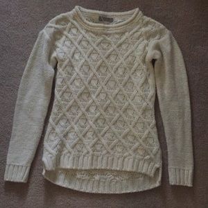 White and gold sparkled sweater